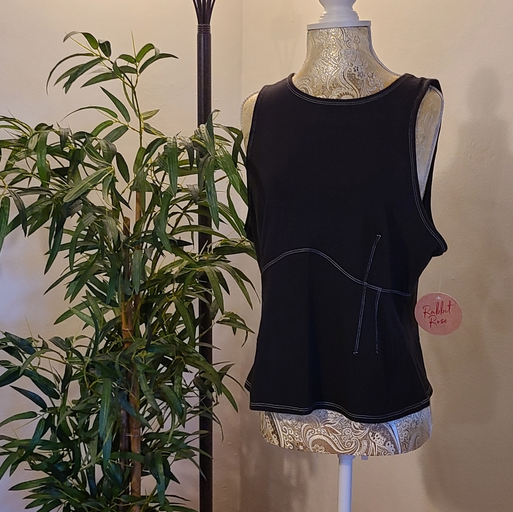 Black fitted Sleeveless Top - Tank Top - XL